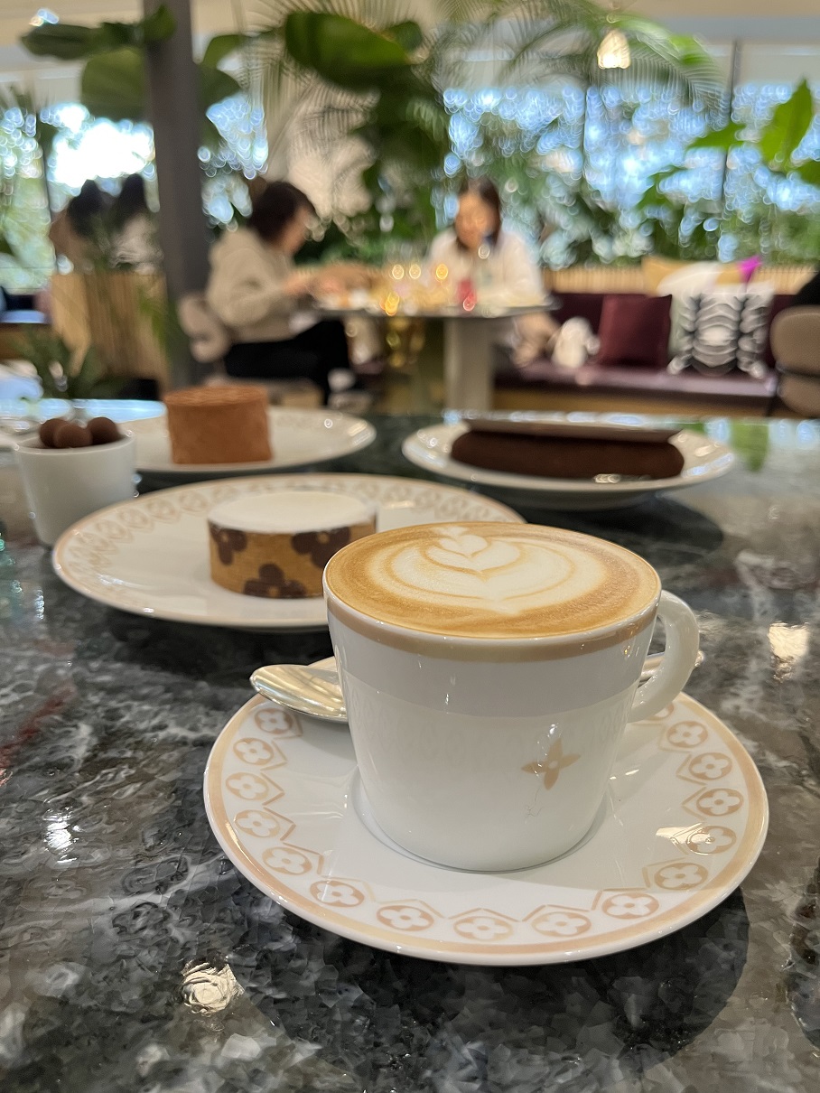 Café Maxime Frédéric at Louis Vuitton, recharge with desserts as you shop.